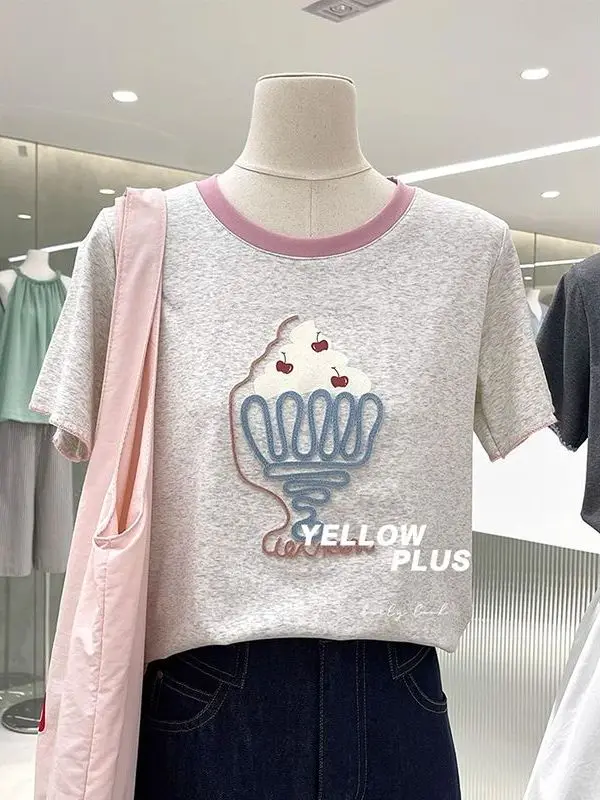 plus Size Women's Cotton T-Shirt Short Sleeve Embroidered Loose Fit Summer Style Slimming Effect Ice Cream Pattern Half Sleev...
plus Size Women's Cotton T-Shirt Short Sleeve Embroidered Loose Fit Summer Style Slimming Effect Ice Cream Pattern Half Sleev...