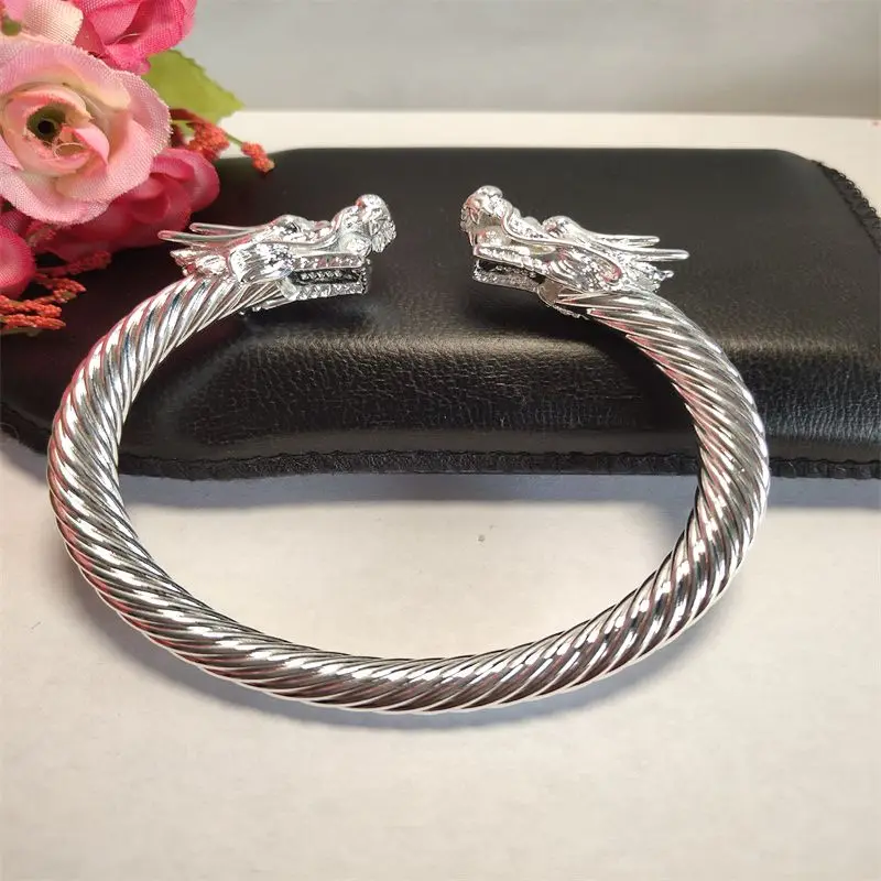 S999.9 Double Bib Bracelet Men's Fashion Trend Aggressive Silver Bracelet Opening Design For Boyfriend Gifts
S999.9 Double Bib Bracelet Men's Fashion Trend Aggressive Silver Bracelet Opening Design For Boyfriend Gifts