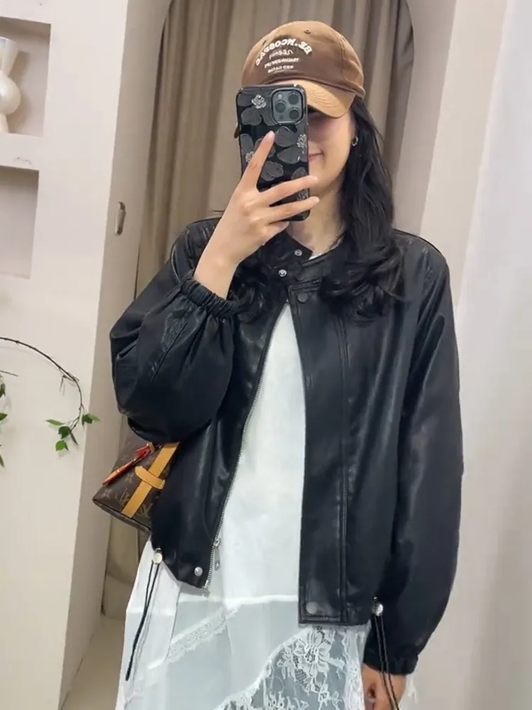 Korean Style Stand Collar Short Loose Motorcycle Jacket Women's 2026 Spring New Fashion Versatile Anti-Aging PU Leather Coat
Korean Style Stand Collar Short Loose Motorcycle Jacket Women's 2026 Spring New Fashion Versatile Anti-Aging PU Leather Coat