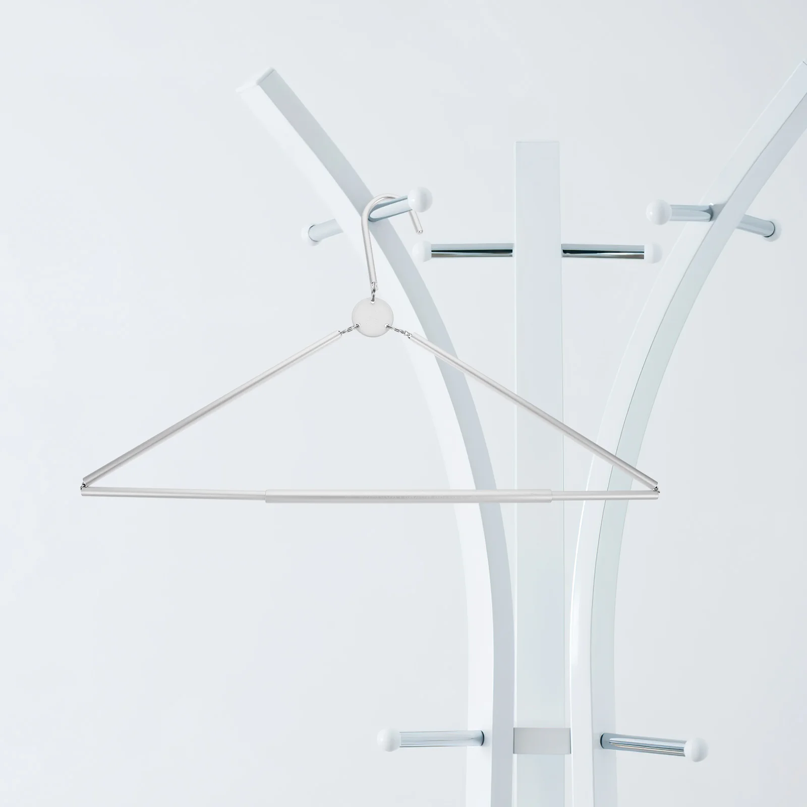 Portable Foldable Hanger Aluminum Alloy Clothes Rack for Travel Household travel hangers folding hangers
Portable Foldable Hanger Aluminum Alloy Clothes Rack for Travel Household travel hangers folding hangers