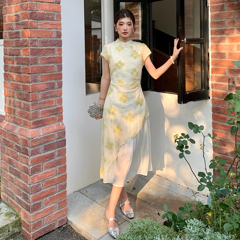 Modern Split Joint Long Dress New Chinese Style Qipao Dress, Elegant Floral Cheongsam with Asymmetric Hem,
Modern Split Joint Long Dress New Chinese Style Qipao Dress, Elegant Floral Cheongsam with Asymmetric Hem,