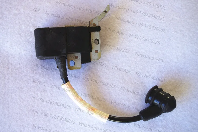 Ignition coil fits Echo Chainsaw CS320 CS350 CS350T CS-350T CS351 CS355T CS3000 CS3400 CS3450 Sungarden 3614 3600 Chain saw
Ignition coil fits Echo Chainsaw CS320 CS350 CS350T CS-350T CS351 CS355T CS3000 CS3400 CS3450 Sungarden 3614 3600 Chain saw