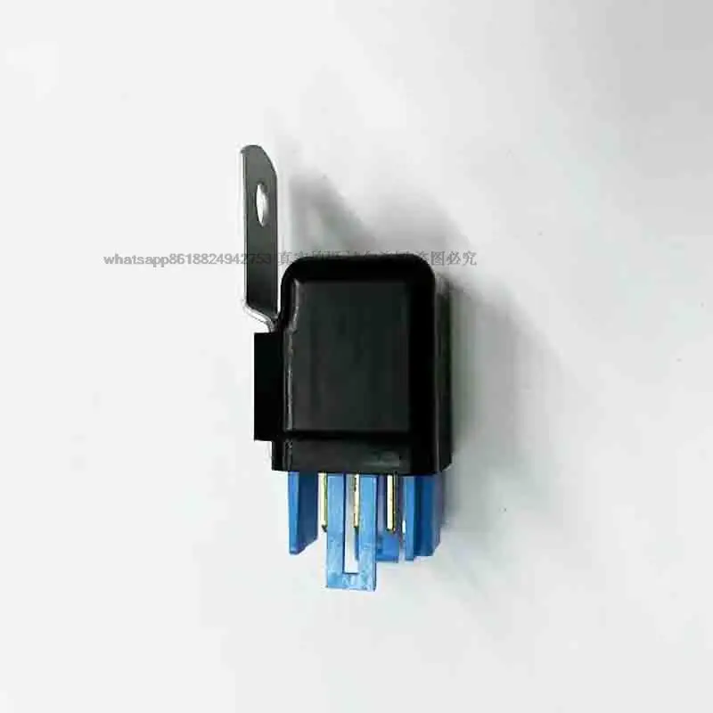 Реле кондиционера PC190NLC-8, PC130-8, PC400LC-8 для 20Y-979-6771, 056800-2110, детали моторного отсека
Реле кондиционера PC190NLC-8, PC130-8, PC400LC-8 для 20Y-979-6771, 056800-2110, детали моторного отсека