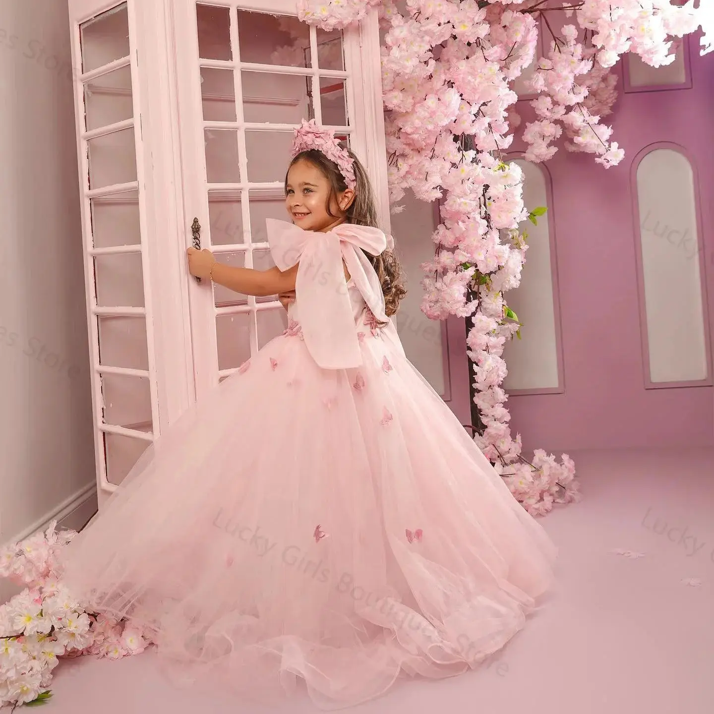 Princess Pink Flower Girl Dress For Wedding Sleeveless Applique Tulle Kids Birthday Party First Communion Ball Gowns Custom
Princess Pink Flower Girl Dress For Wedding Sleeveless Applique Tulle Kids Birthday Party First Communion Ball Gowns Custom