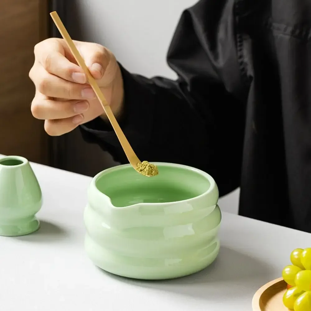 Ceramic Matcha Tea Set Smooth High Temperature Resistant Tea Wash Stool shaped Bowls Large Capacity Durable Tea Ceremony Tool
Ceramic Matcha Tea Set Smooth High Temperature Resistant Tea Wash Stool shaped Bowls Large Capacity Durable Tea Ceremony Tool
