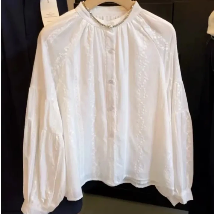 2025 Spring Loose Embroidery Temperament Casual Round Neck New Design Long Sleeved Shirt Women's Shirt
2025 Spring Loose Embroidery Temperament Casual Round Neck New Design Long Sleeved Shirt Women's Shirt
