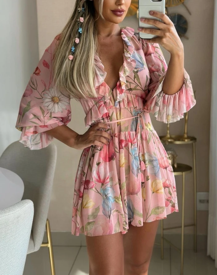 Womens Dresses 2024 Spring Fashion Floral Print Ruffle Hem Tied Detail Casual Plunge Three Quarters Daily Vacation Mini Dress
Womens Dresses 2024 Spring Fashion Floral Print Ruffle Hem Tied Detail Casual Plunge Three Quarters Daily Vacation Mini Dress