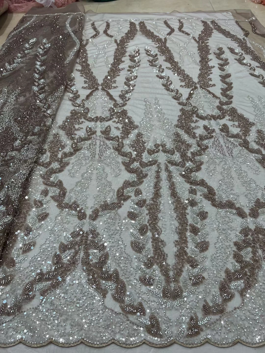 High Quality French Lace Fabric 8H-41806 Embroidered African Net Mesh with Sequins and Plenty Beads For Lady Party Dress
High Quality French Lace Fabric 8H-41806 Embroidered African Net Mesh with Sequins and Plenty Beads For Lady Party Dress