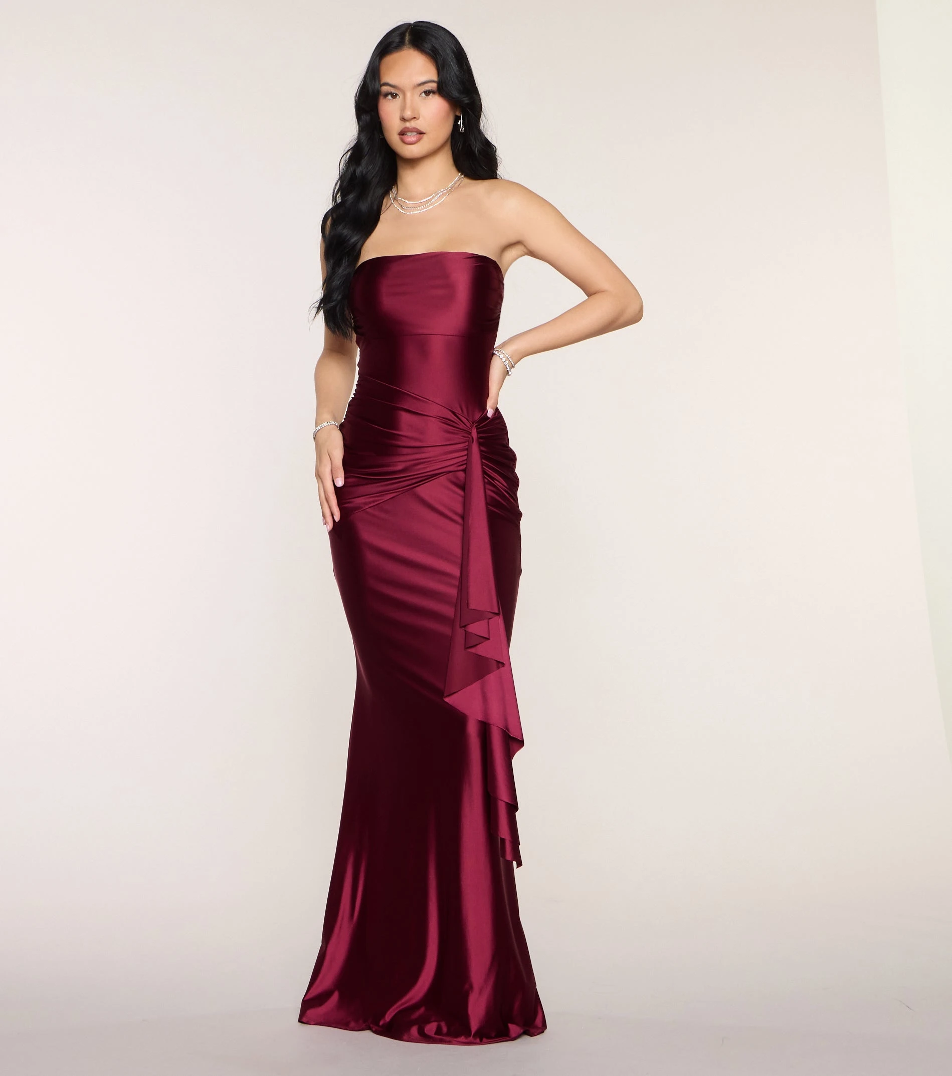 Sexy Satin Evening Club Party Dresses Women Summer Strapless Off Shoulder Fishbone Ruched Maxi Long Dress Elegant Robe
Sexy Satin Evening Club Party Dresses Women Summer Strapless Off Shoulder Fishbone Ruched Maxi Long Dress Elegant Robe