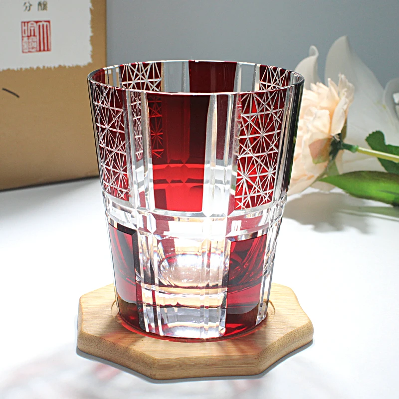 Crystal glass whisky wine Japan Edo Kiriko craft hand-carved home light luxury gifts
Crystal glass whisky wine Japan Edo Kiriko craft hand-carved home light luxury gifts