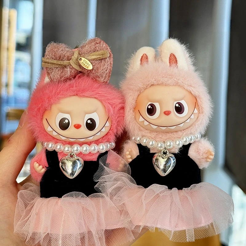 10cm 4th Gen Labubu Doll Clothes 4.0 Mini Version Labubu Outfits White & Pink Ballet Skirt With Heart Pearl Necklace Accessories
10cm 4th Gen Labubu Doll Clothes 4.0 Mini Version Labubu Outfits White & Pink Ballet Skirt With Heart Pearl Necklace Accessories