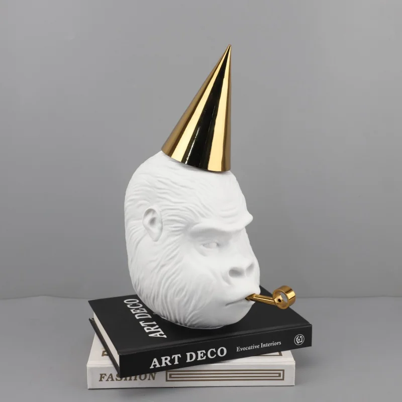 Nordic Creative Blowing Whistle Orangutan Animal Sculptured Ornaments Living Room Entrance Hotel Desktop TV Cabinet Home Ornamen
Nordic Creative Blowing Whistle Orangutan Animal Sculptured Ornaments Living Room Entrance Hotel Desktop TV Cabinet Home Ornamen