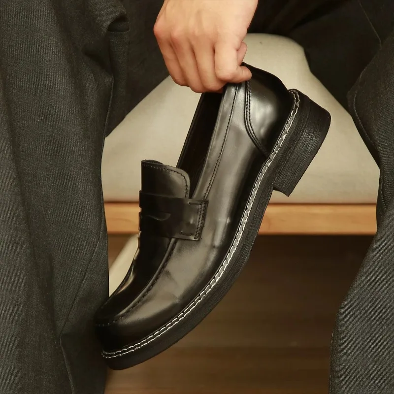 British Washed Genuine Leather Loafers Men's Dress Shoes Cowhide Slip on Casual Business Leather Shoes Male Oxfords Black Brown
British Washed Genuine Leather Loafers Men's Dress Shoes Cowhide Slip on Casual Business Leather Shoes Male Oxfords Black Brown