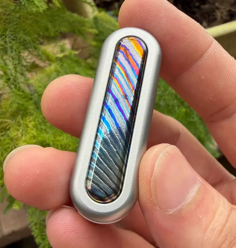 Used EDC ZZedc Bean Push Brand Three Color Diagonal Zircuti fidget slider decompression toy
Used EDC ZZedc Bean Push Brand Three Color Diagonal Zircuti fidget slider decompression toy