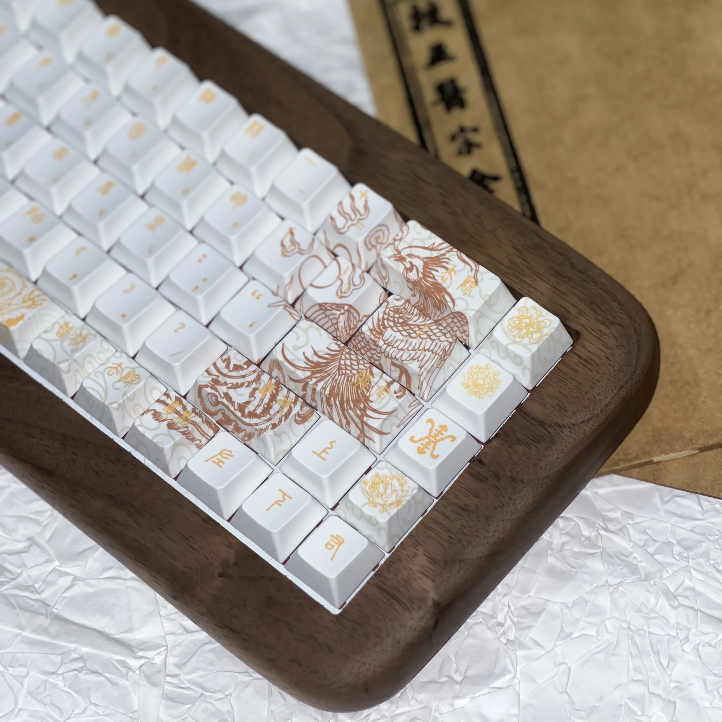 Kangjinlong keycap, Platinum Year of the Dragon, original wooting magnetic axis keycap
Kangjinlong keycap, Platinum Year of the Dragon, original wooting magnetic axis keycap
