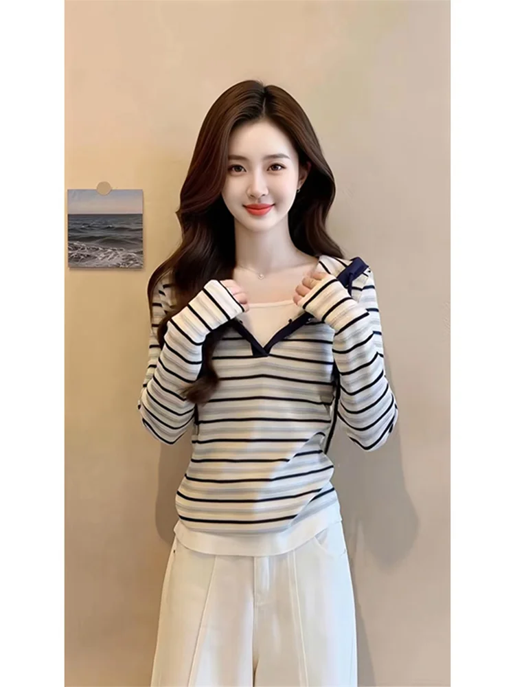 Sweet Cool Style Fake Two-Piece Striped Hooded Long Sleeve T-Shirt Women's Spring Autumn New Unique Beautiful Anti-Aging Top
Sweet Cool Style Fake Two-Piece Striped Hooded Long Sleeve T-Shirt Women's Spring Autumn New Unique Beautiful Anti-Aging Top