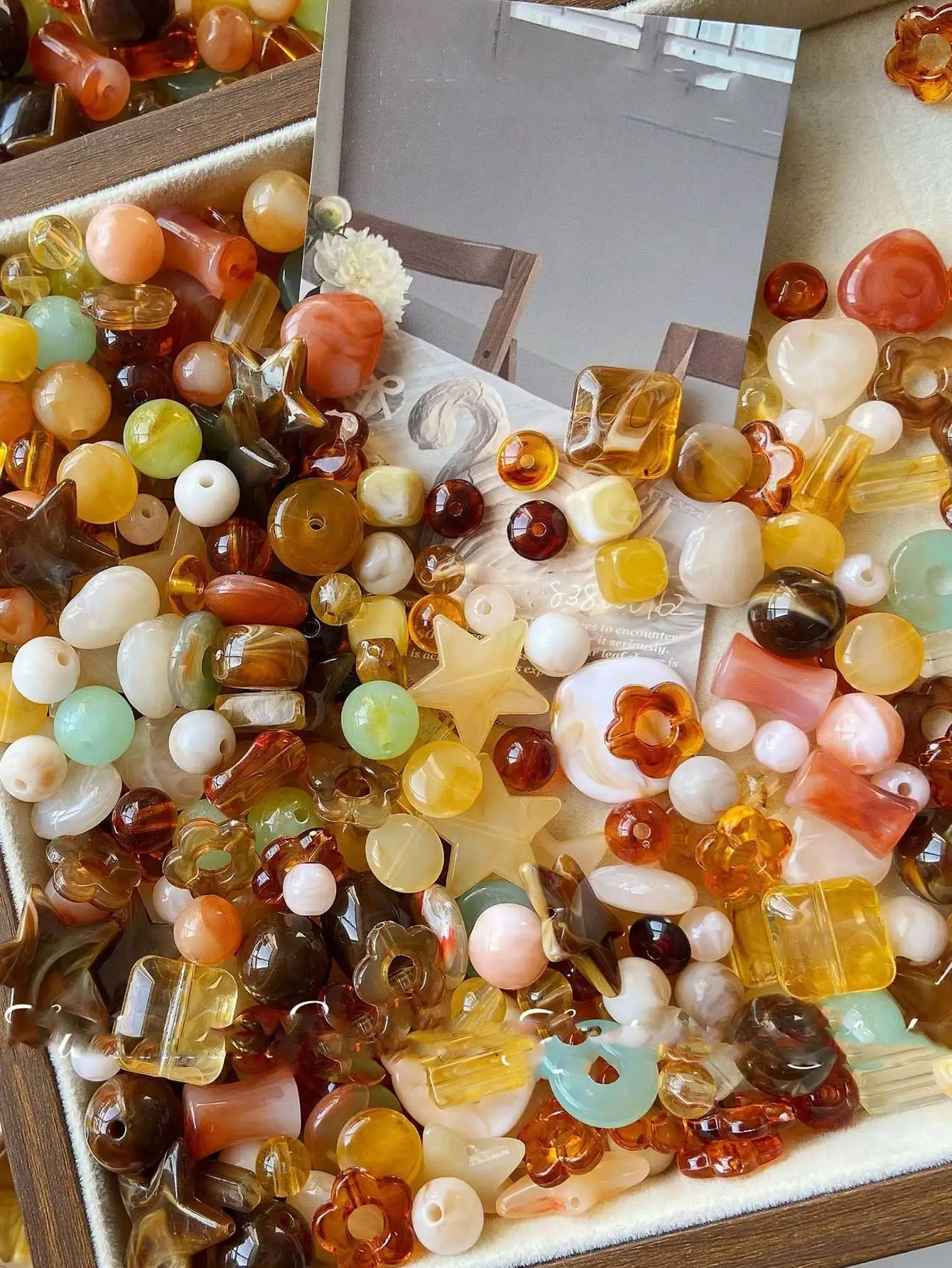 Jelly Dyeing Amber Series Multiple Acrylic DIY Handmade Jewelry Bracelets, Necklaces, Earrings, Hair Accessories Bead Accessories Materials
Jelly Dyeing Amber Series Multiple Acrylic DIY Handmade Jewelry Bracelets, Necklaces, Earrings, Hair Accessories Bead Accessories Materials