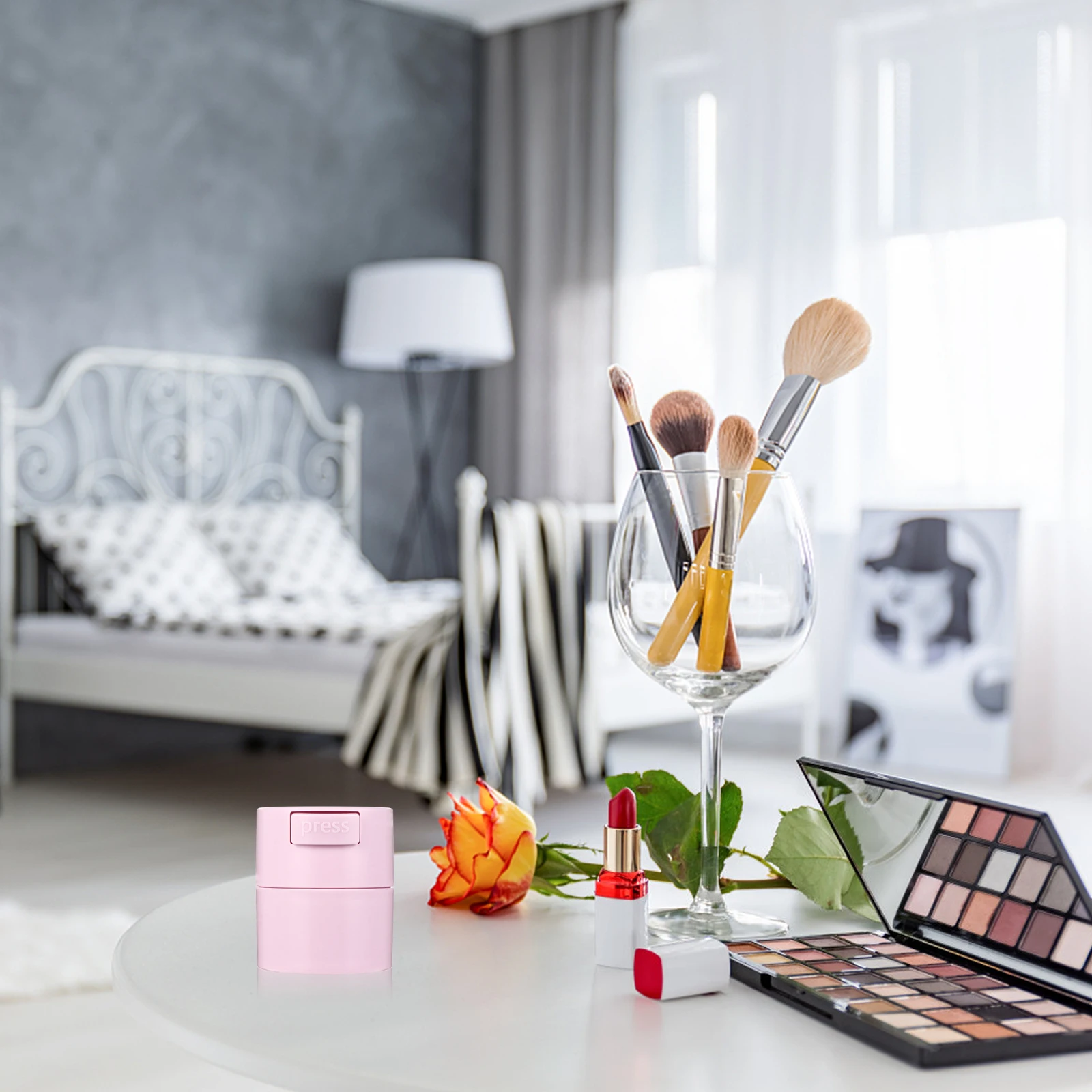 Eyelash Glue Storage Container Large Capacity Durable Portable Beauty Salon Home Use Airtight Adhesive Jar Leak Proof Dehumidify
Eyelash Glue Storage Container Large Capacity Durable Portable Beauty Salon Home Use Airtight Adhesive Jar Leak Proof Dehumidify