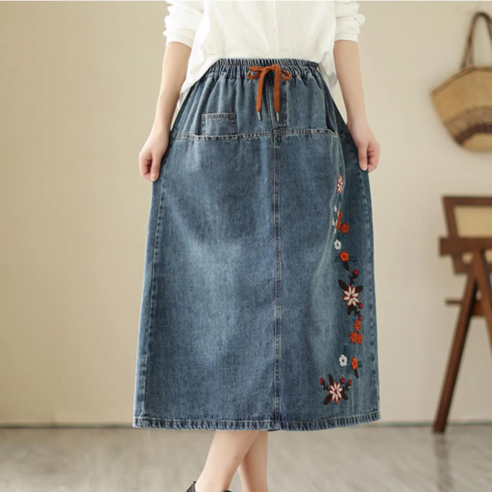 Spring And Summer Half Skirt Elastic Waist A Line Skirt High Waist Embroidery Denim Retro Mid Length Style Toddler Skirt
Spring And Summer Half Skirt Elastic Waist A Line Skirt High Waist Embroidery Denim Retro Mid Length Style Toddler Skirt