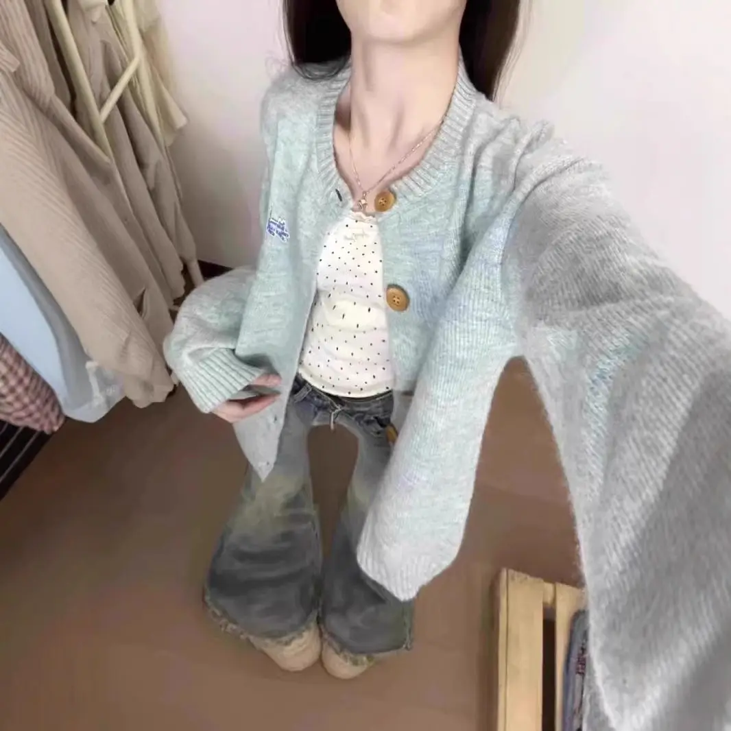 Cardigan Loose and Lazy Style Super Beautiful Top Knitted Sweater Jacket Sweet New Women's Sweater Spring Japanese Collection
Cardigan Loose and Lazy Style Super Beautiful Top Knitted Sweater Jacket Sweet New Women's Sweater Spring Japanese Collection