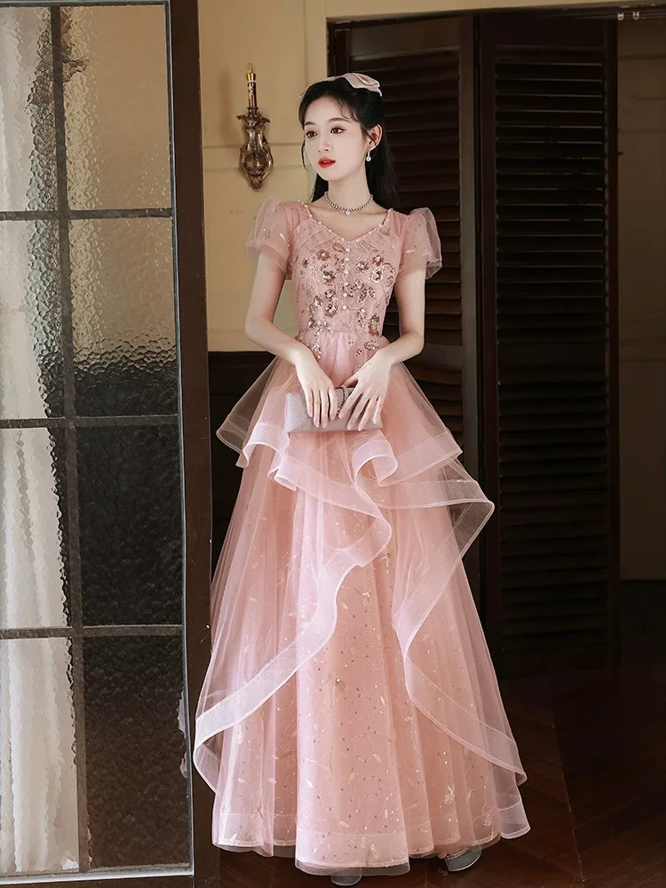 Розовое вечернее платье Ele, женское новое платье высокого класса 2024, костюм для выступлений на день рождения, Ele ort Sve Midi...
Розовое вечернее платье Ele, женское новое платье высокого класса 2024, костюм для выступлений на день рождения, Ele ort Sve Midi...