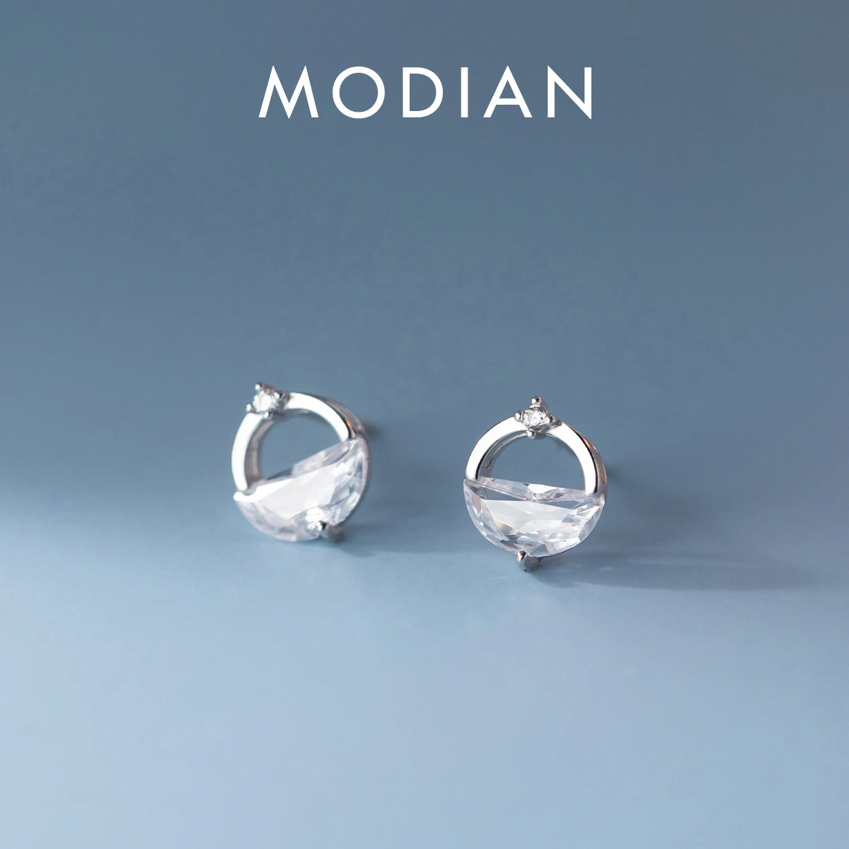 Modian Sparkling Geometric Cubic Zirconia Round Charm Stud Earrings 925 Sterling Silver Luxury Ear For Women Wedding Jewelry
Modian Sparkling Geometric Cubic Zirconia Round Charm Stud Earrings 925 Sterling Silver Luxury Ear For Women Wedding Jewelry