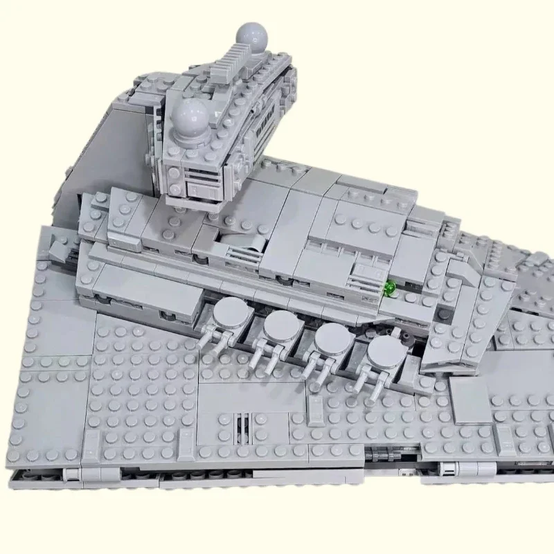 НОВЫЙ конструктор UCS Star Battle Imperial Star Destroyer 75394, 1555 деталей, с 7 фигурками, для детей, подарок на праздники и день рождения
НОВЫЙ конструктор UCS Star Battle Imperial Star Destroyer 75394, 1555 деталей, с 7 фигурками, для детей, подарок на праздники и день рождения