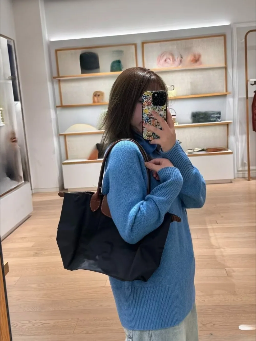 Mode Millennium 2026y2k classique pliable grande capacité sac à main femme sac à bandoulière unique sac de navetteur
Mode Millennium 2026y2k classique pliable grande capacité sac à main femme sac à bandoulière unique sac de navetteur