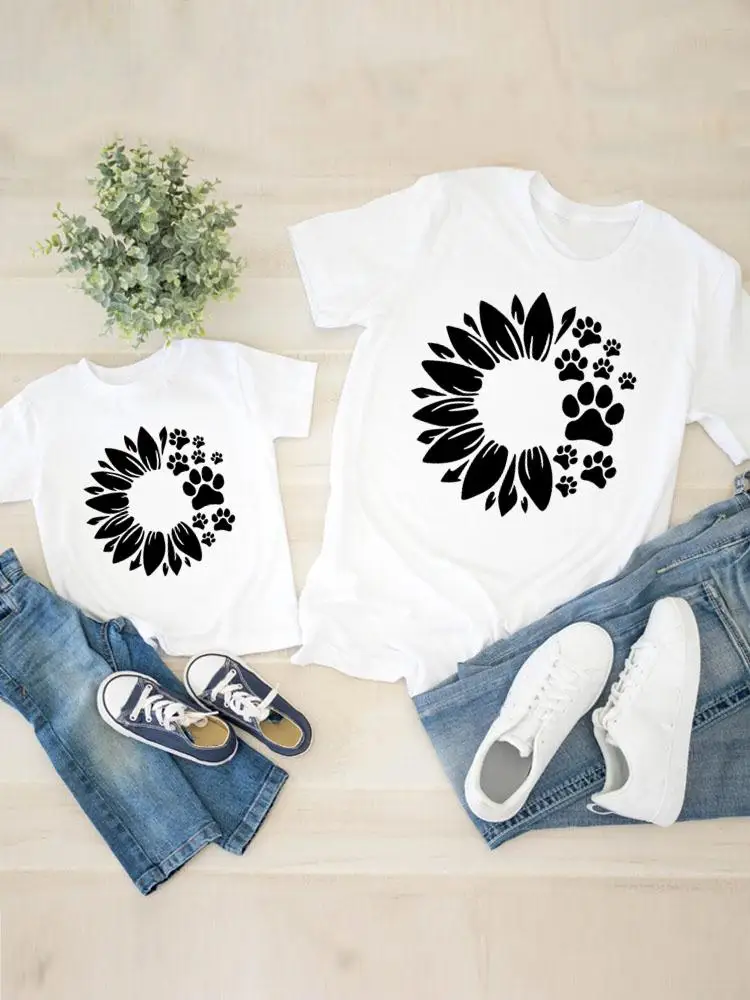 Women Child Kid Clothing Graphic T-shirt Tee Boy Girl Summer Flower Floral New Lovely Mom Mama Clothes Family Matching Outfits
Women Child Kid Clothing Graphic T-shirt Tee Boy Girl Summer Flower Floral New Lovely Mom Mama Clothes Family Matching Outfits