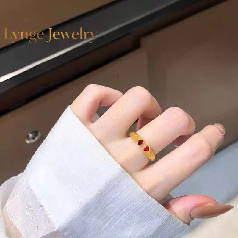 Lynge Jewelry Heart to Heart Bangle and Ring Set Women's 24K Gold AU999 - Pure gold heart set, low-key luxury, for office days
Lynge Jewelry Heart to Heart Bangle and Ring Set Women's 24K Gold AU999 - Pure gold heart set, low-key luxury, for office days