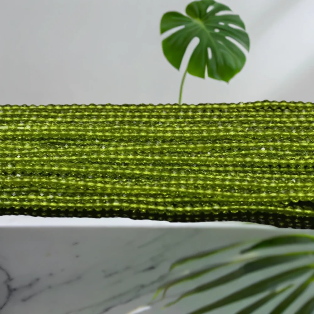 50 Strands Natural Green Spinel Small Beads Faceted Round Glass Spacer Stone Beaded Bracelet DIY Jewelry Making Necklace 2mm 3mm
50 Strands Natural Green Spinel Small Beads Faceted Round Glass Spacer Stone Beaded Bracelet DIY Jewelry Making Necklace 2mm 3mm