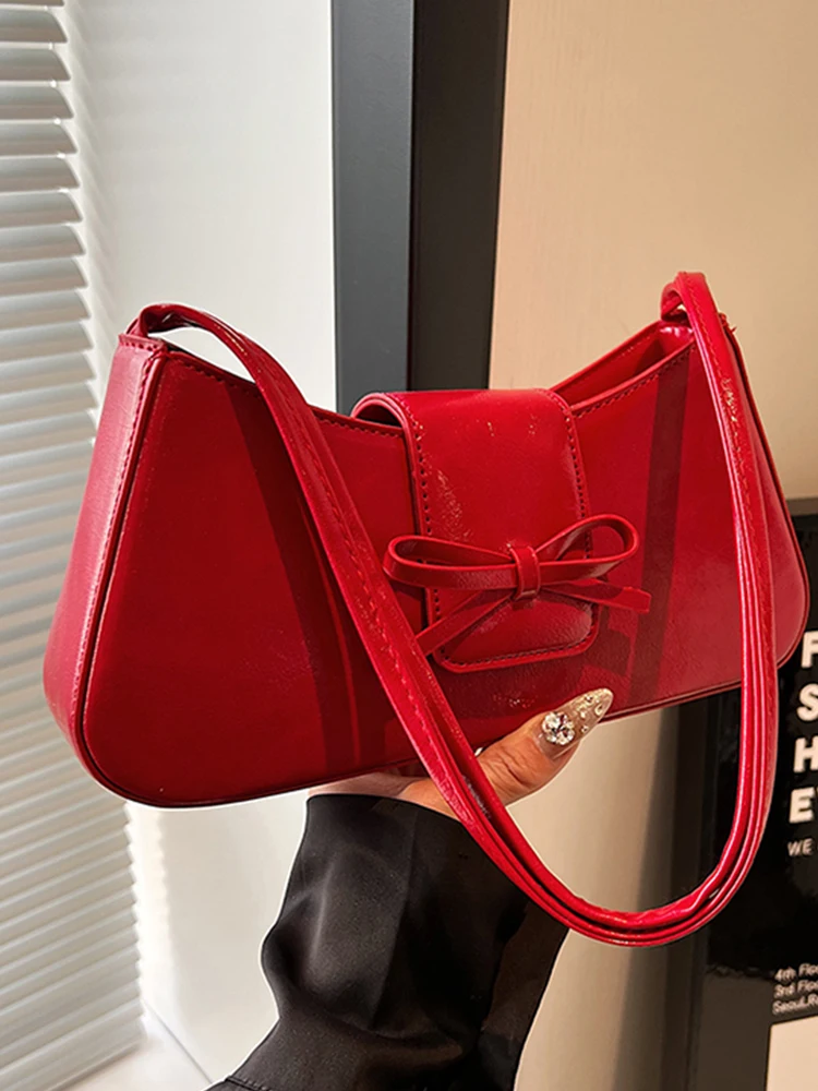 Red PU Leather Women Underarm Bag 2024 Spring Trendy Soft Handle Lady Commuter Handbags High-Grade Small Shoulder Bag
Red PU Leather Women Underarm Bag 2024 Spring Trendy Soft Handle Lady Commuter Handbags High-Grade Small Shoulder Bag