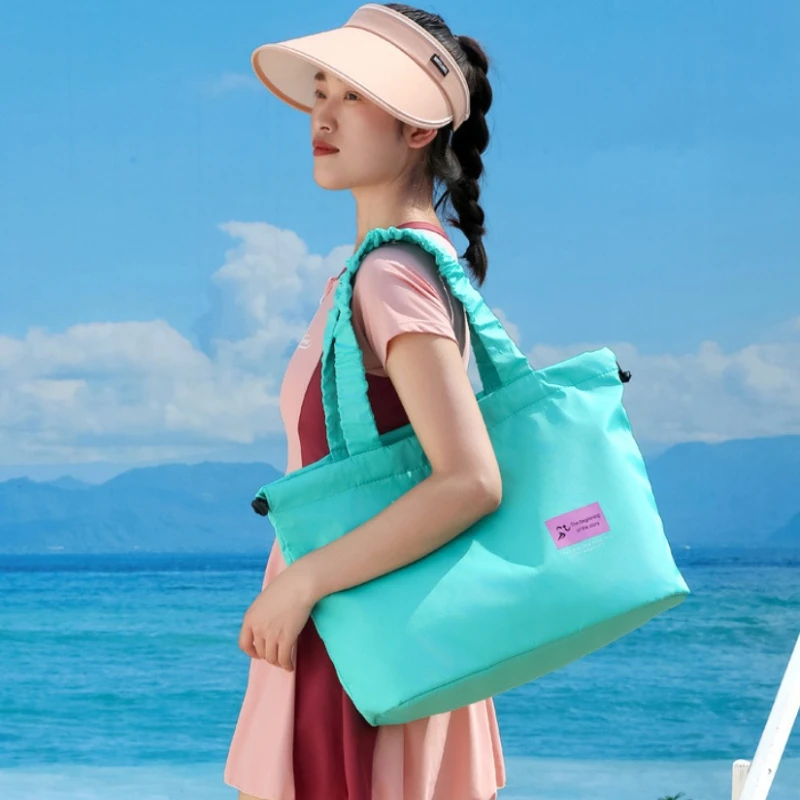 New Arrival Large Capacity Swim Tote Bag Waterproof Sports Storage with Wet Dry Compartment for Vacation Travel
New Arrival Large Capacity Swim Tote Bag Waterproof Sports Storage with Wet Dry Compartment for Vacation Travel