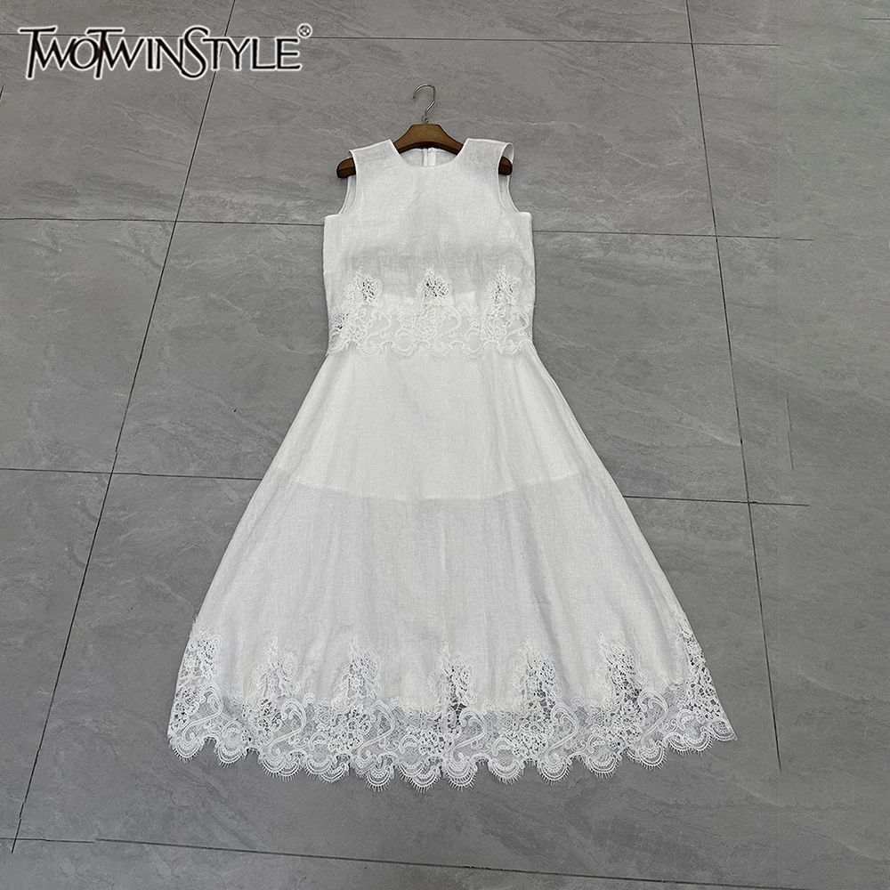 TWOTWINSTYLE Solid Elegant Two Piece Sets For Women Round Neck Sleeveless Top High Waist Long Skirt Chic Set Female KSE537281
TWOTWINSTYLE Solid Elegant Two Piece Sets For Women Round Neck Sleeveless Top High Waist Long Skirt Chic Set Female KSE537281