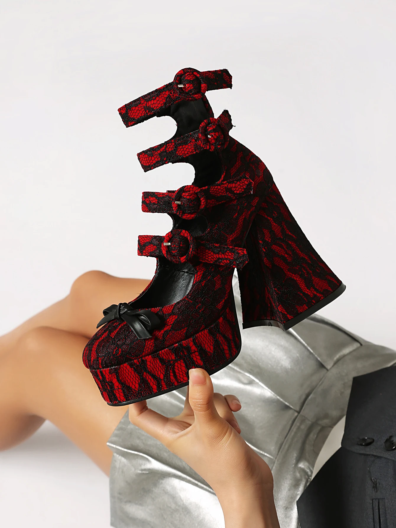 2022 Мэри Джейн LOLITA, новинка весны, 12 см, кружевные милые туфли на каблуке с полой пряжкой и бантом, 34–44 
2022 Мэри Джейн LOLITA, новинка весны, 12 см, кружевные милые туфли на каблуке с полой пряжкой и бантом, 34–44