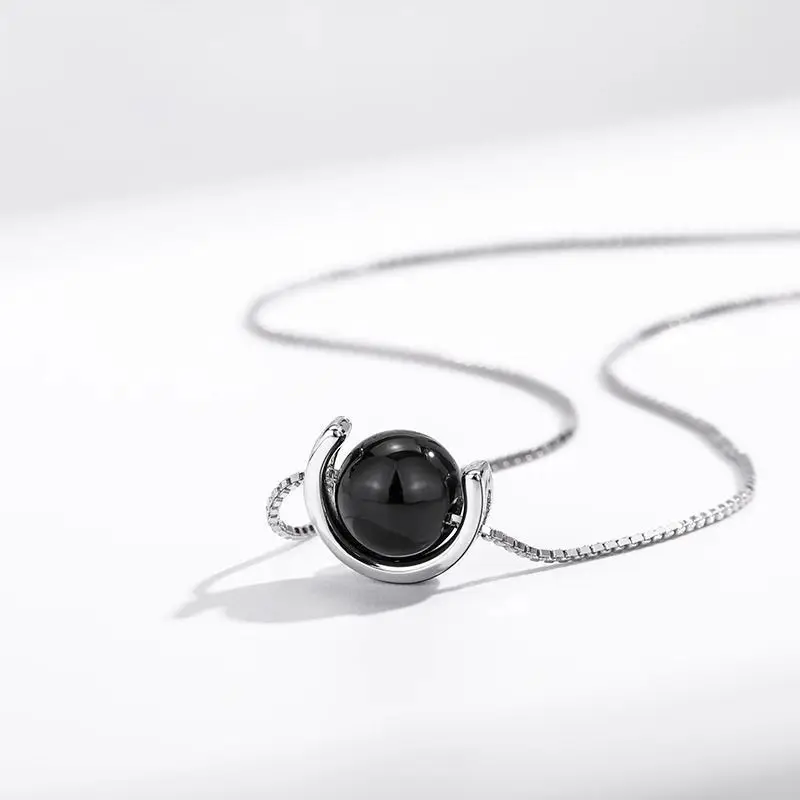 Starry Stone Pendant Necklace Luxury Niche Design Clavicle Chain Minimalist Versatile Advanced Sense Jewelry for Women
Starry Stone Pendant Necklace Luxury Niche Design Clavicle Chain Minimalist Versatile Advanced Sense Jewelry for Women
