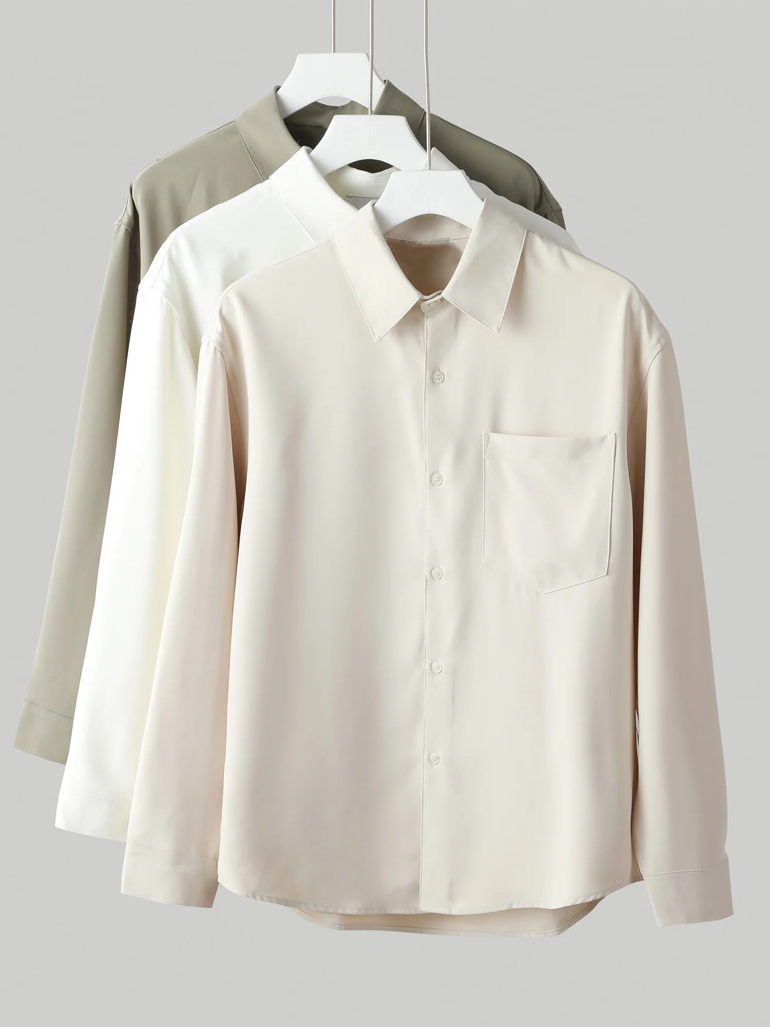 Men's Long Sleeve Shirt Smooth Draping Thin Collar Casual Pure Color Simple Fashion Urban Style Autumn Soft Glossy
Men's Long Sleeve Shirt Smooth Draping Thin Collar Casual Pure Color Simple Fashion Urban Style Autumn Soft Glossy