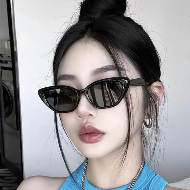 Cat Eye Sunglasses Versatile Fashion Sunglasses Street Photo Personalized Sunglasses
Cat Eye Sunglasses Versatile Fashion Sunglasses Street Photo Personalized Sunglasses