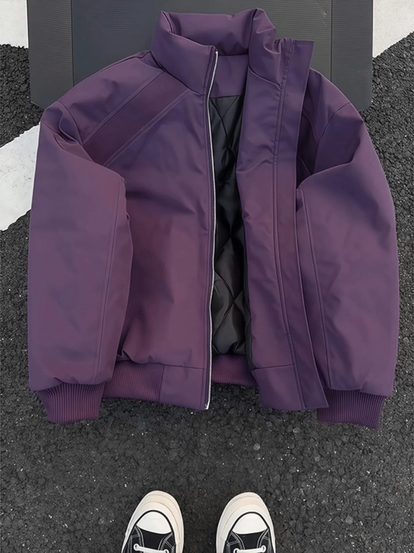 Фиолетовая мужская зимняя утепленная куртка-бомбер из хлопка, свободного кроя, молодежная, повседневная, теплая, на молнии
Фиолетовая мужская зимняя утепленная куртка-бомбер из хлопка, свободного кроя, молодежная, повседневная, теплая, на молнии