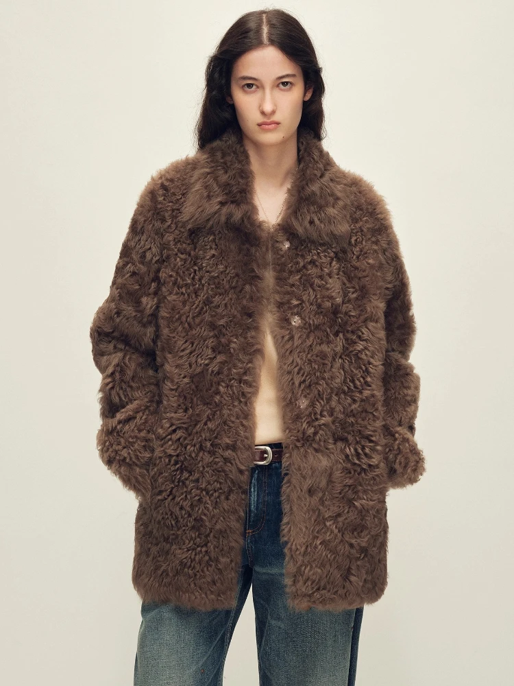 High-end Luxury Toscana Lamb Fur Shearling Jackets for Women 2026 New Simple Fluffy Warm Winter Genuine Leather Real Fur Coat
High-end Luxury Toscana Lamb Fur Shearling Jackets for Women 2026 New Simple Fluffy Warm Winter Genuine Leather Real Fur Coat