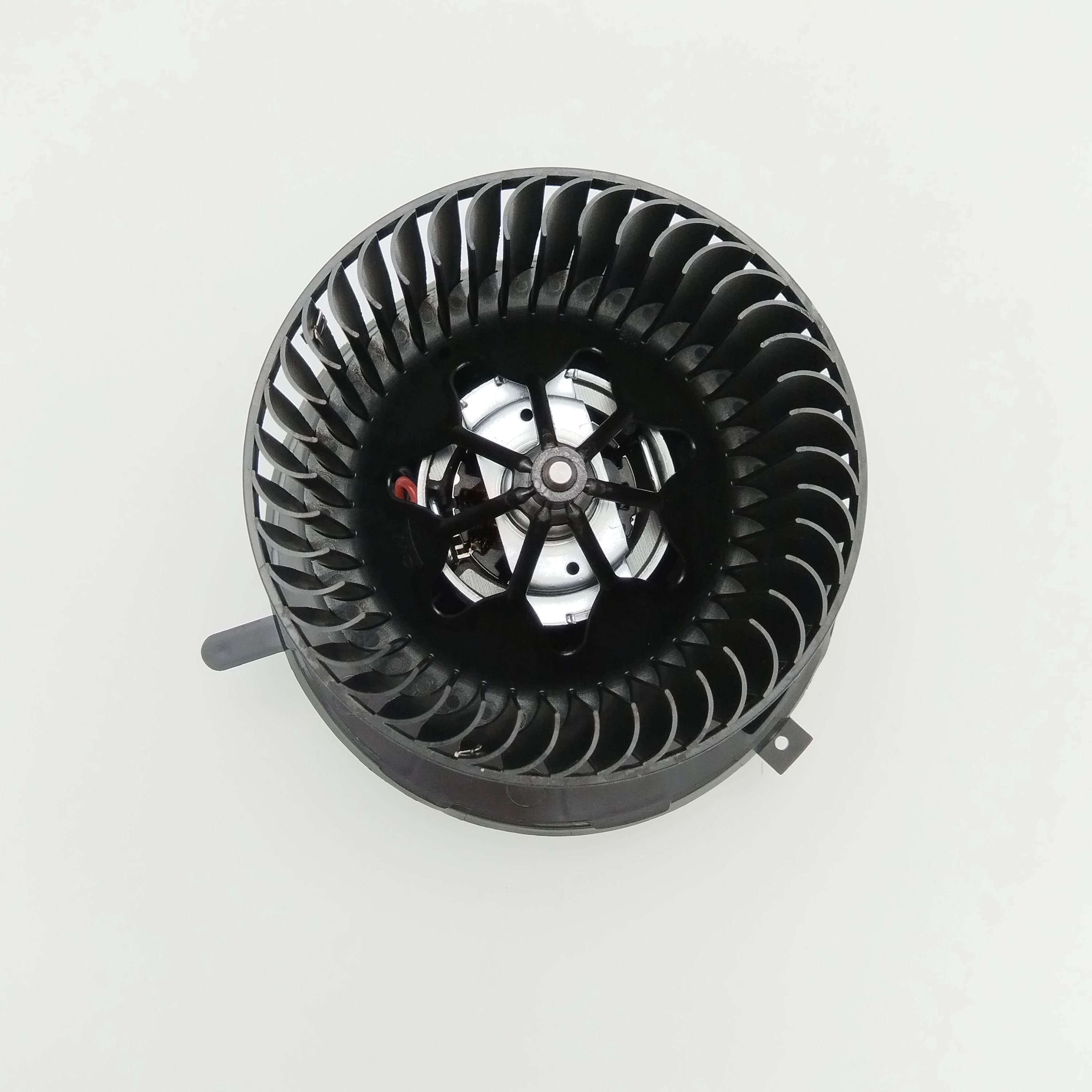 Left-Hand Drive Blower Motor Suitable for Audi A3 03-Lhd Vw Tiguan 07- Lhd Skoda Octavia 04-Lhd Oe: 1K1 819 015 E 1K1819015F 34004 1K1819015D 351043211
Left-Hand Drive Blower Motor Suitable for Audi A3 03-Lhd Vw Tiguan 07- Lhd Skoda Octavia 04-Lhd Oe: 1K1 819 015 E 1K1819015F 34004 1K1819015D 351043211