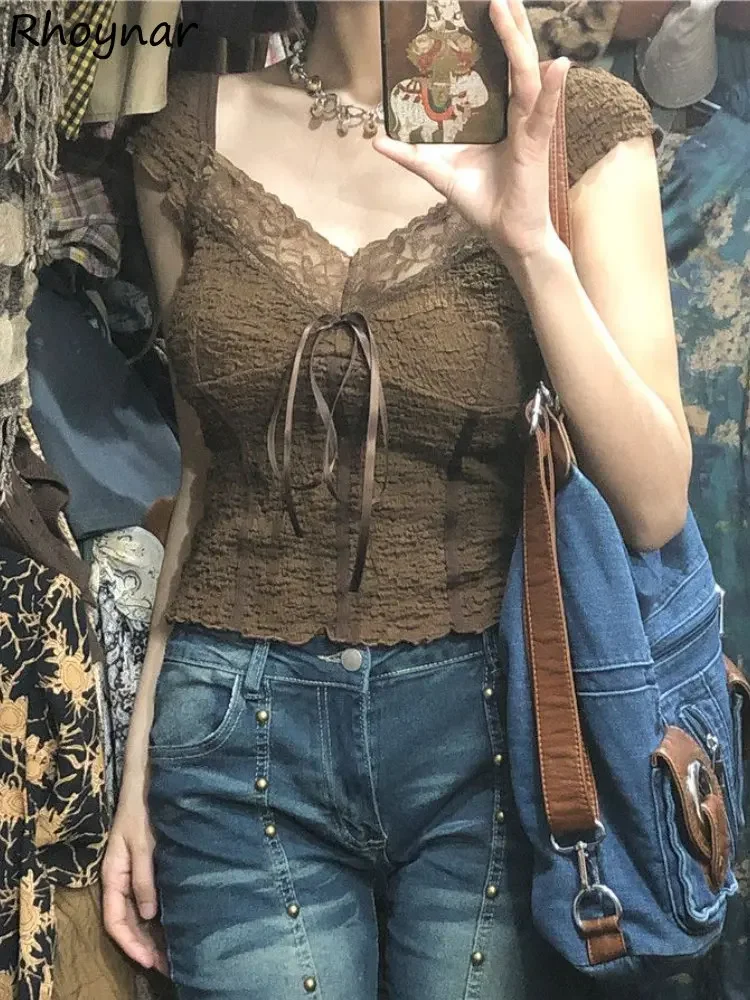 T-shirts Women Sexy Lace Tops Summer Slim Elegant Short-sleeve Lady Leisure Retro Aesthetic Clothes V-neck Chic Popular Lace-up
T-shirts Women Sexy Lace Tops Summer Slim Elegant Short-sleeve Lady Leisure Retro Aesthetic Clothes V-neck Chic Popular Lace-up