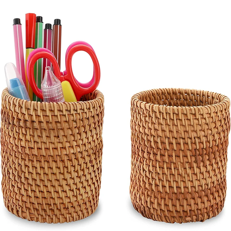 Набор из 2-х плетеных подставок для карандашей и ручек ручной работы из ротанга, органайзер для кистей для макияжа, настольный контейнер для ручек из плетеной лозы
Набор из 2-х плетеных подставок для карандашей и ручек ручной работы из ротанга, органайзер для кистей для макияжа, настольный контейнер для ручек из плетеной лозы