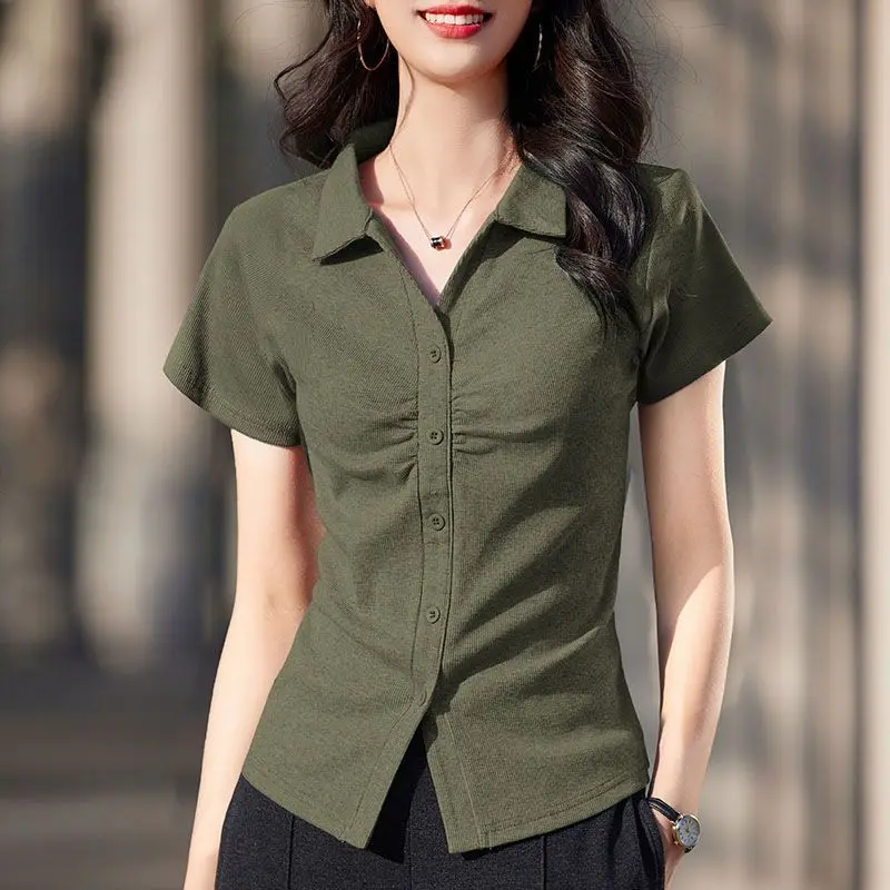 2024 Summer New Women's Solid Color Korean Commute Polo Neck Ruched Single-breasted Cotton Slim Casual Short Sleeve T-shirt Tops
2024 Summer New Women's Solid Color Korean Commute Polo Neck Ruched Single-breasted Cotton Slim Casual Short Sleeve T-shirt Tops