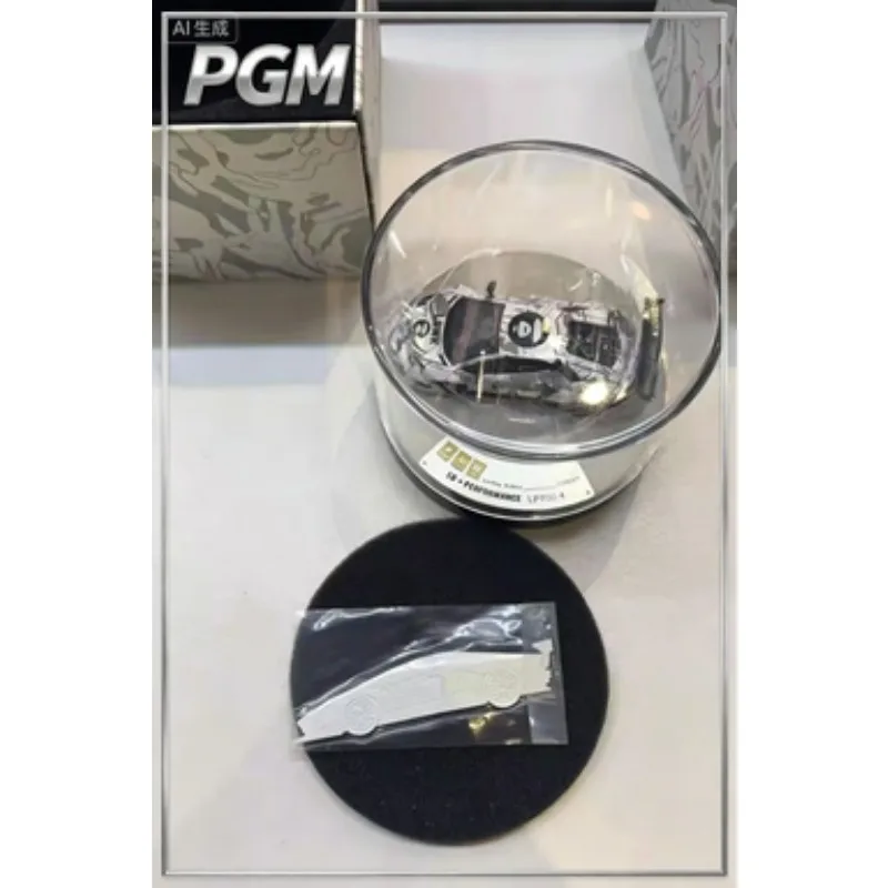PGM 1:64 Lamborghini LP700, Luxury Edition, AAPE color scheme, Cast Aluminum alloy model, Adult high-end static display piece.
PGM 1:64 Lamborghini LP700, Luxury Edition, AAPE color scheme, Cast Aluminum alloy model, Adult high-end static display piece.