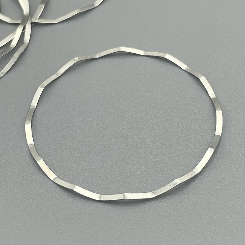1/2/5 Pcs Watch Holding Ring For NH36 NH35 NH34 Movement 29.5mm Inner Cover Holder Fixed Fixing Metal Watches Accessories
1/2/5 Pcs Watch Holding Ring For NH36 NH35 NH34 Movement 29.5mm Inner Cover Holder Fixed Fixing Metal Watches Accessories