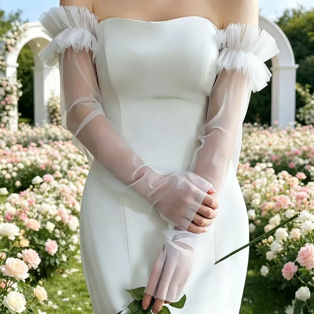 New Elegant Women Long Arm Sleeves Bridal Gloves Pleated Removable Wedding Transparent Multiple Colors Gauze Sleeves Dresses
New Elegant Women Long Arm Sleeves Bridal Gloves Pleated Removable Wedding Transparent Multiple Colors Gauze Sleeves Dresses