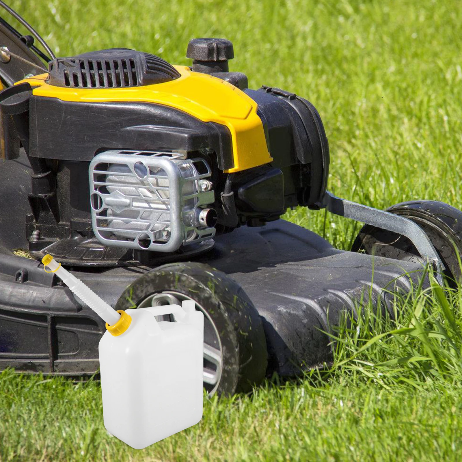 Large Capacity Mixing Bottle Portable Leakproof Design For 2Stroke Engines Lawn Mower Hedge Trimmer Oil Dispenser Petrol
Large Capacity Mixing Bottle Portable Leakproof Design For 2Stroke Engines Lawn Mower Hedge Trimmer Oil Dispenser Petrol