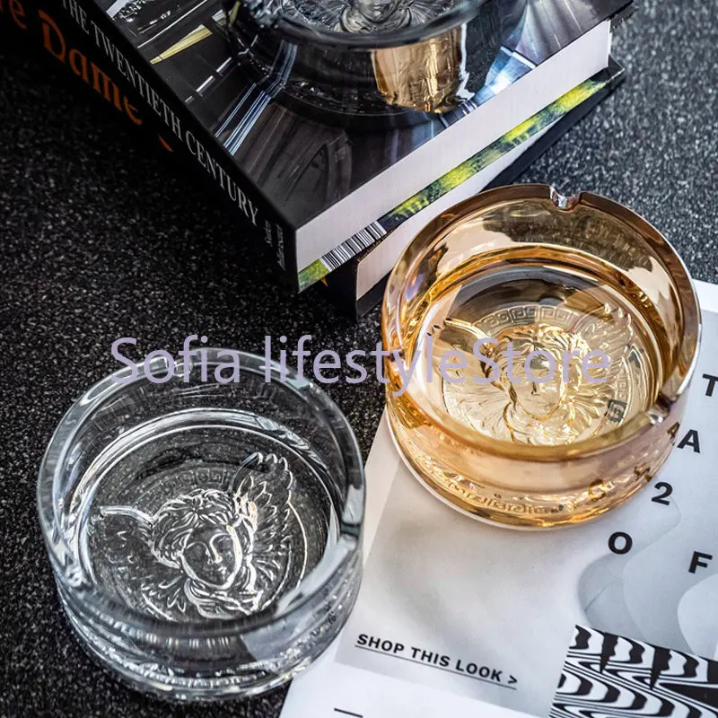 Electroplating Ashtray Crystal glass ashtray Home living room office decoration men's fashion ashtray
Electroplating Ashtray Crystal glass ashtray Home living room office decoration men's fashion ashtray