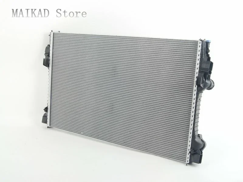 Engine Cooling Radiator for Porsche Panamera 970 97010613103 97010613102 
Engine Cooling Radiator for Porsche Panamera 970 97010613103 97010613102